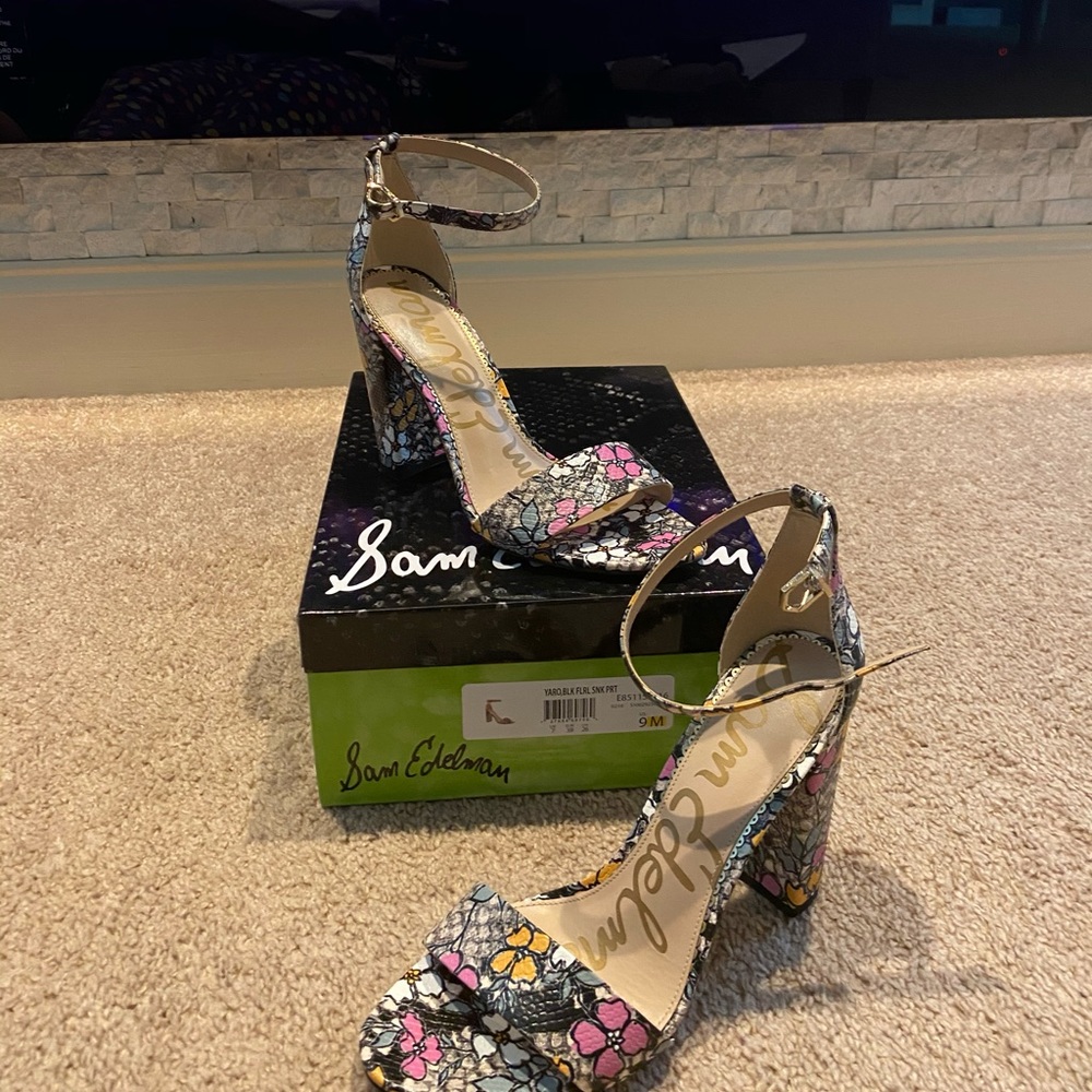Sam Edelman heeled sandals never worn